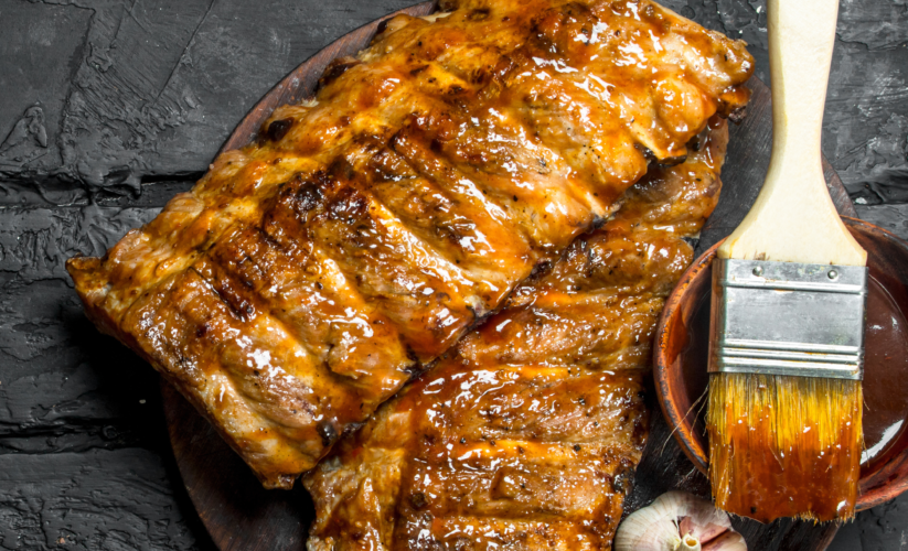 Costillas al Horno Caramelizadas con Sal Ahumada