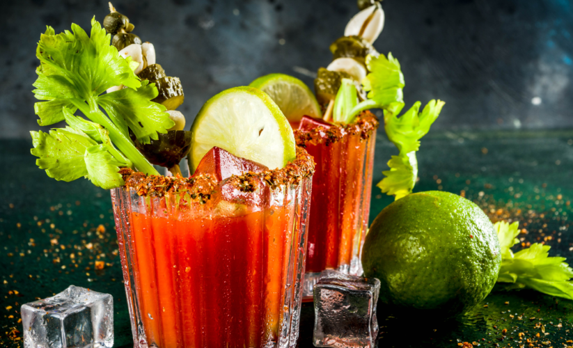 Bloody Mary con Sal Gruesa y Pimienta