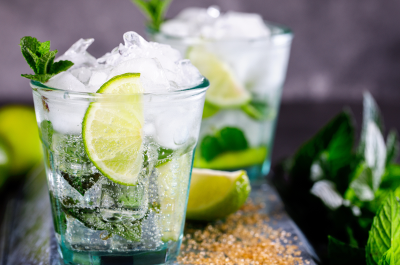 Mojito con Sal Marina para Realzar los Sabores